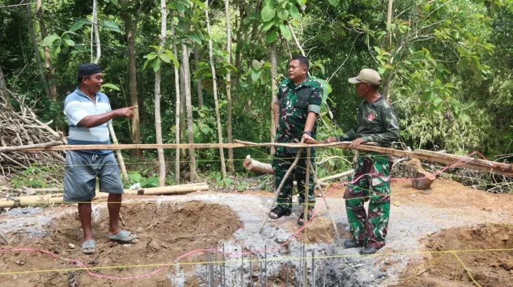 Dandim Sumenep Awasi Ketat Pembangunan Jembatan Perintis di Ambunten