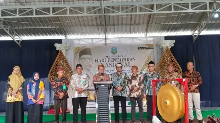 Puncak Hardiknas 2026 di Sumenep Meriah dengan Budaya dan Bahasa Madura