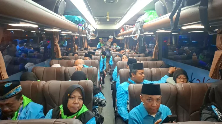 8 Jemaah Haji Asal Sumenep Berangkat Lebih Awal, Gabung Kloter Kabupaten Lain
