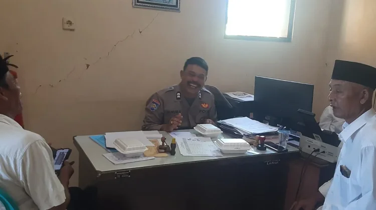 Polsek Batuputih Pererat Silaturahmi dan Sampaikan Imbauan Kamtibmas