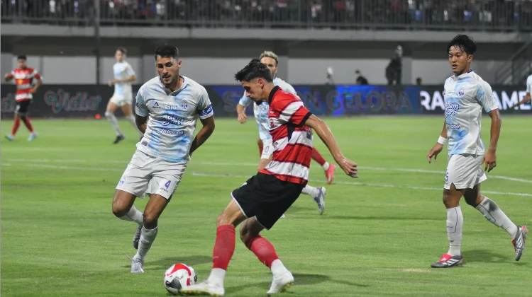Madura United Bisa Pastikan Bertahan jika Persis Solo Kalah dari Dewa United