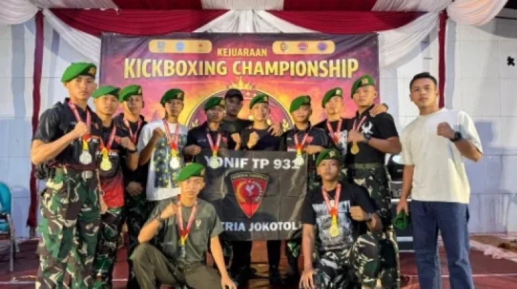 Prajurit Yonif TP 931/KJ Sumenep Borong 10 Medali Kick Boxing di Mojokerto