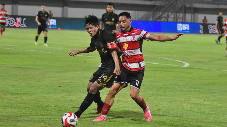 Ini Alasan Lulinha Tidak Dimainkan saat Madura United Kalah dari PSIM Yogyakarta