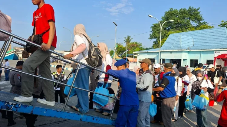 Ratusan Warga Kepulauan Sumenep Nikmati Program Mudik Gratis Iduladha