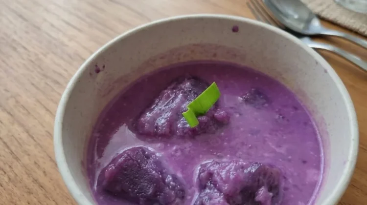 Kolak Ubi Ungu, Sajian Tradisional dengan Warna Cantik dan Rasa Legit