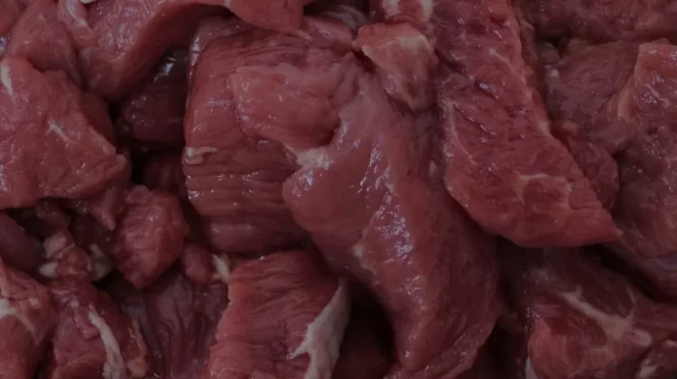 Tips Menjaga Daging Kurban Tetap Segar