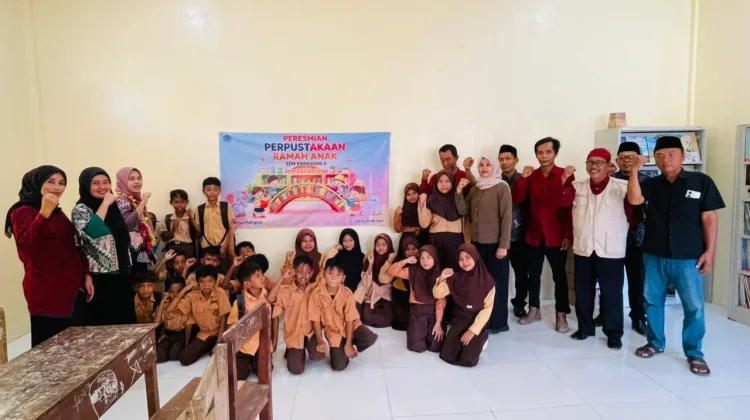 Perkuat Literasi di Wilayah Kepulauan, SDN Kangayan II Resmikan Perpustakaan Rama
