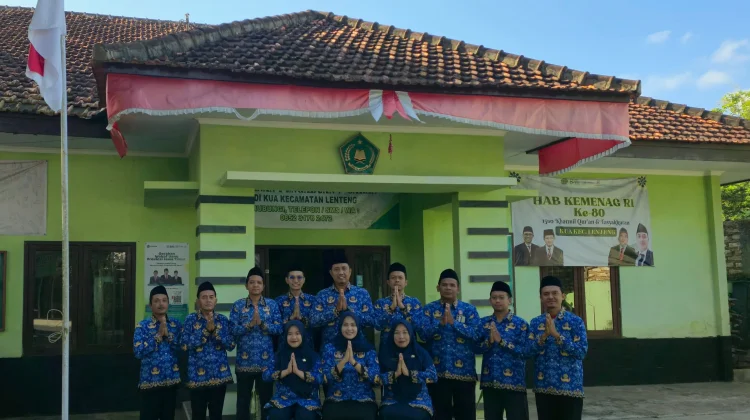 KUA Lenteng Laksanakan Upacara Perkuat Semangat Nilai Pancasila