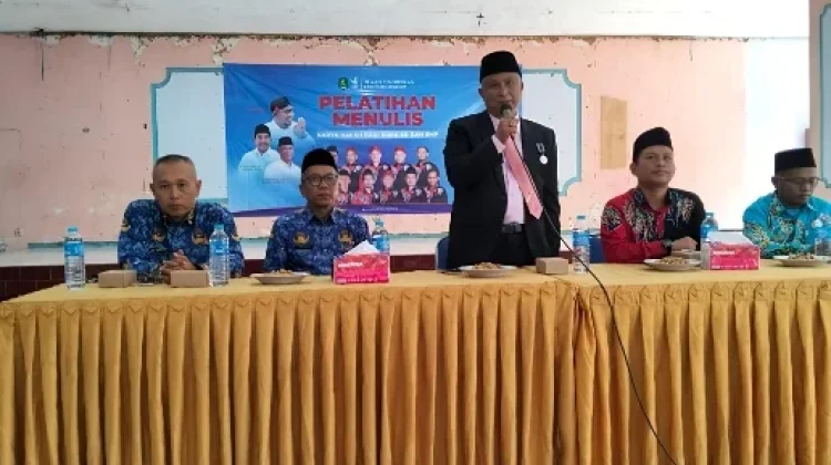 DPKS Sumenep Gelar Pelatihan Menulis Karya Ilmiah Guru SD dan SMP
