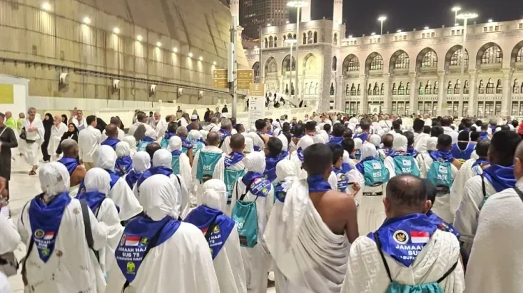 Jemaah Haji Kloter 78 Bersiap Thawaf Wada sebelum Bertolak ke Madinah