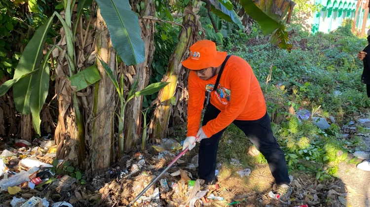 Pegiat Lingkungan Ajak Warga Sumenep Pilah Sampah dari Sumbernya