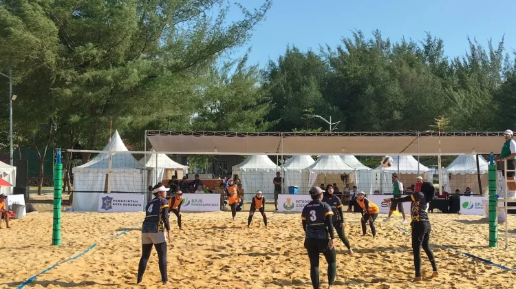 Tim Voli Pantai Putri Sumenep Berlaga di Semifinal Piala Wali Kota