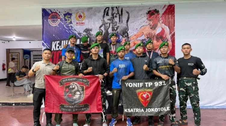 Prajurit Yonif TP 931/KJ Dominasi Kejuaraan Kickboxing di Surabaya