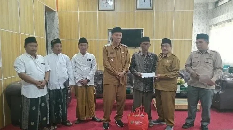 Pemkab Sumenep Salurkan Bantuan Rp30 Juta untuk Korban Kebakaran di Giligenting