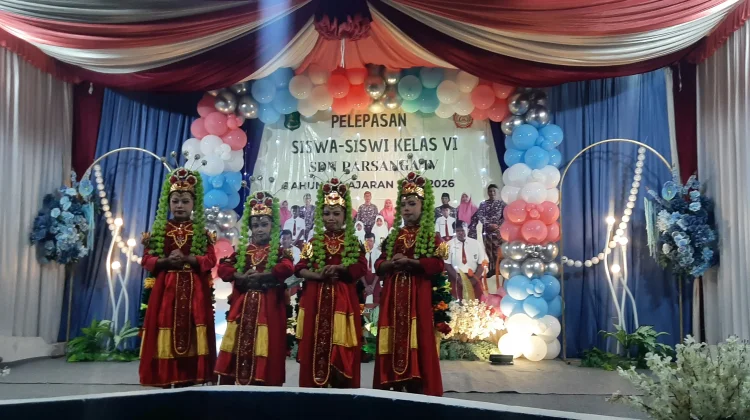 SDN Parsanga IV Sumenep Lepas Siswa dengan Penuh Syukur