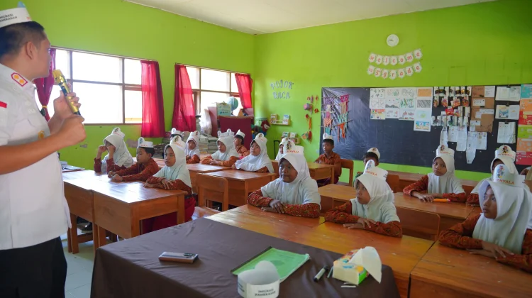 IMPACT FOR FUTURE GENRATION: Menjangkau Pelajar, Membangun Indonesia