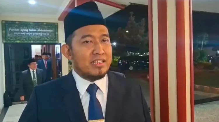 Bupati Sumenep Pastikan Antrean di SPBU akibat Keterlambatan Distribusi