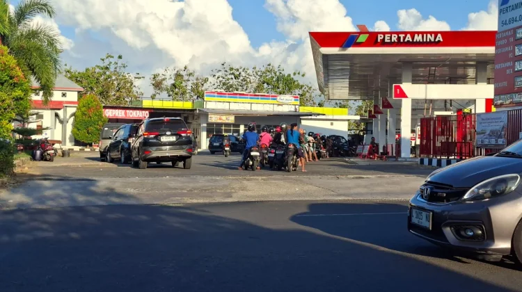 Pemkab Sumenep Tegaskan Antrean BBM Bukan akibat Pengurangan Kuota