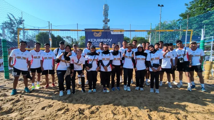 Mahasiswa Penjaskesrek UPI Sumenep Jadi Petugas Kejurprov Voli Pantai
