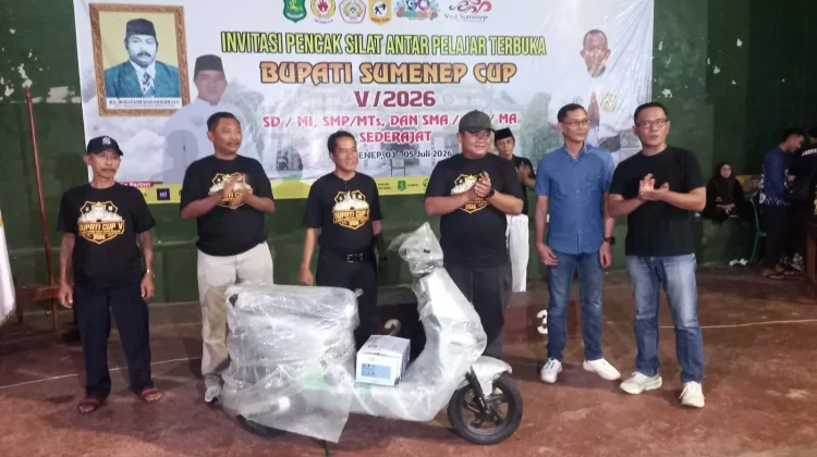 Dandim Sumenep Hadiahi Sepeda Listrik Kontingen Terbanyak Bupati Cup