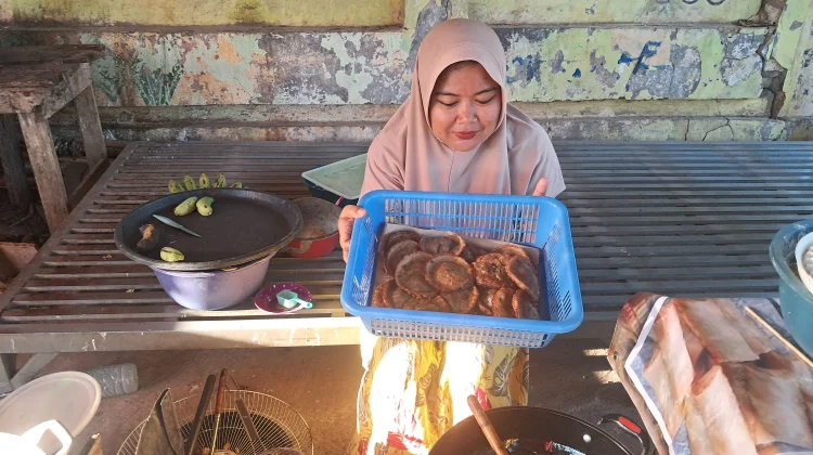Curli Kalianget, Manisnya Warisan Kuliner yang Tak Lekang Zaman