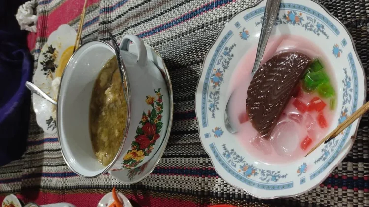 Es Puding Masih Eksis di tengah Ramainya Tren Hidangan Penutup Modern
