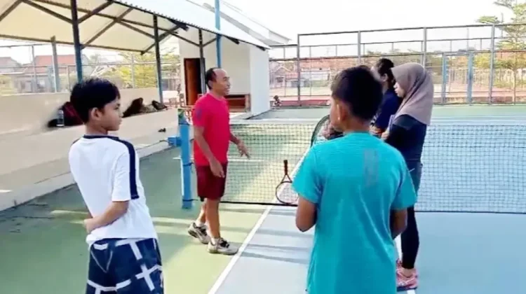 Pelti Sampang Godok Atlet jelang Saturday Tennis Tournament 2026