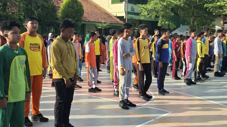 MTsN 2 Sumenep Ajak Siswa Baru Belajar Disiplin lewat PraMata Muda