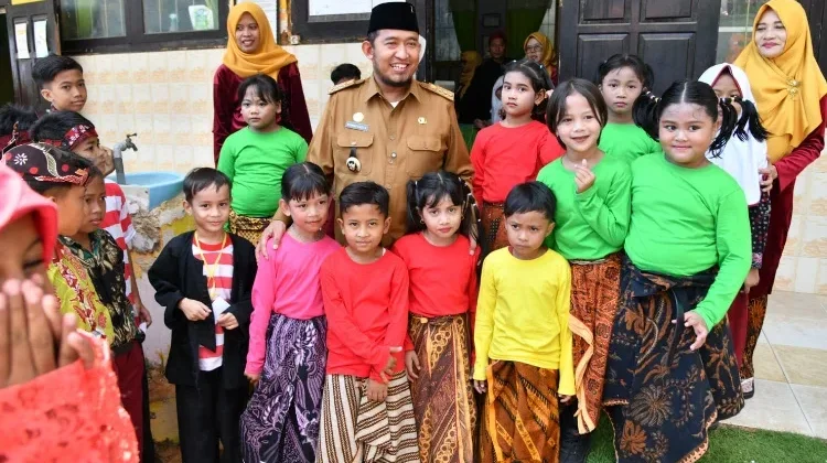 Bupati Sumenep Sidak Hari Pertama MPLS, Pastikan Sekolah Bebas Perundungan