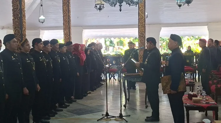 Bupati Sumenep Lantik Puluhan Pejabat Administrator dan Pengawas