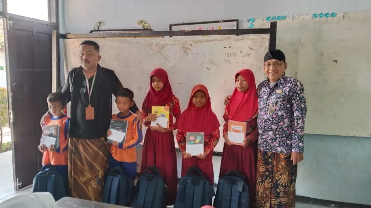 SDN Panaongan Tiga Perkuat Karakter Melalui Masa Pengenalan Sekolah
