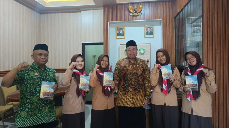 Karya Literasi Budaya Lokal Siswa MAN Sumenep Tembus Perpusnas RI