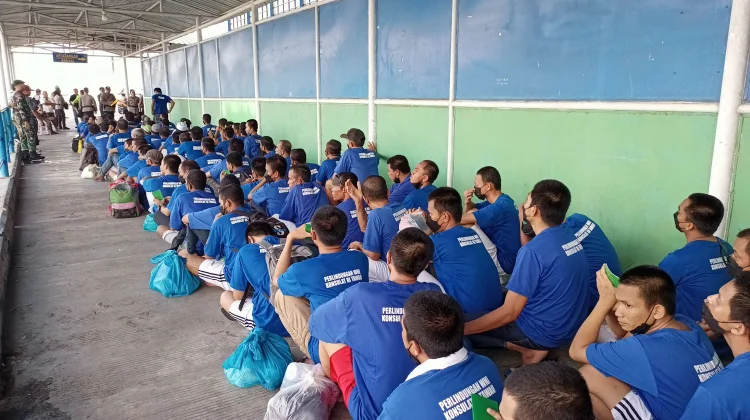 Mayoritas Berangkat Ilegal, P4MI Madura Fasilitasi Pemulangan 78 PMI Deportasi