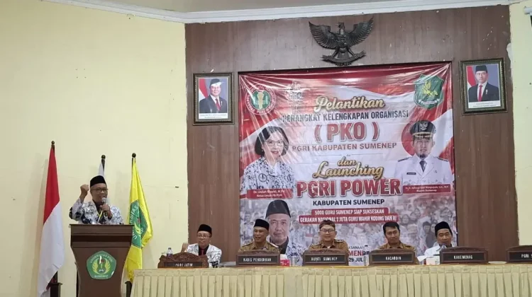 PGRI Sumenep Lantik PKO dan Meluncurkan Program Digitalisasi Guru
