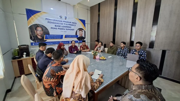 PENS Sumenep Serahkan Website Terintegrasi untuk SMAN 1 Pamekasan