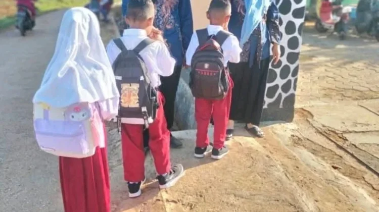 Gerbang Sekolah Bukan Sekadar Pintu Masuk