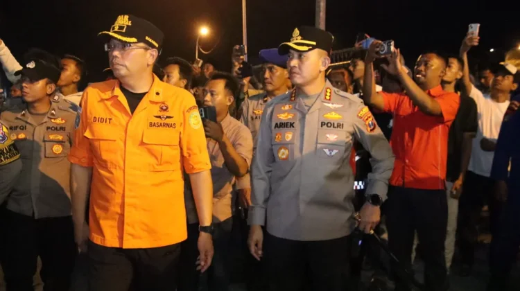 Kapolresta Sumenep Pantau Penanganan Korban Kapal Terbakar