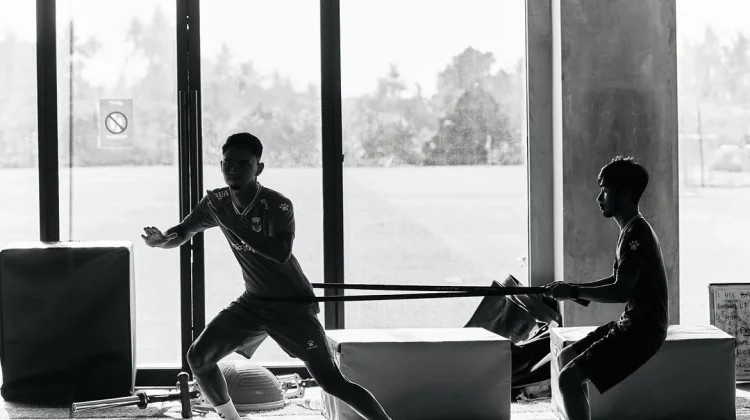Timnas Indonesia Kehilangan Marselino, Herdman Pastikan Absen di ASEAN Cup 2026