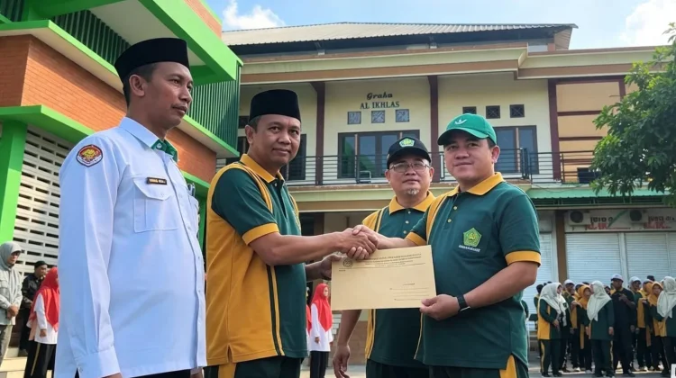 SK Kenaikan Pangkat ASN Diserahkan, Kemenag Sumenep Tekankan Integritas