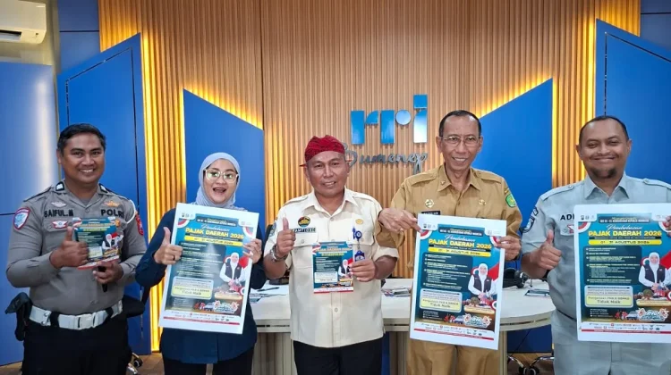 Satlantas Polresta Sumenep Bahas Pembebasan Pajak Daerah Melalui Dialog RRI