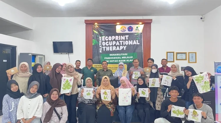 Tim PKM Unija dan Kopdas Sumenep Susun Modul Ecoprint untuk ODGJ