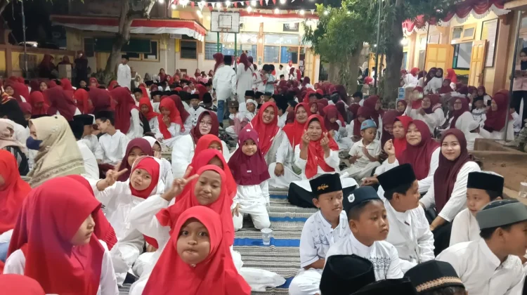 Syukuran Kemerdekaan SDN Pangarangan 1 Sumenep Pererat Kebersamaan