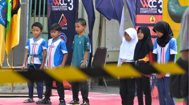 Puluhan Pemanjat Jawa Timur Masuk Final WCC III 2026 di Universitas Wiraraja
