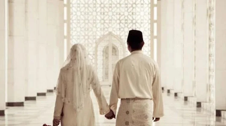 Rahasia Allah di Balik Titipan Keturunan bagi Pasangan Suami Istri