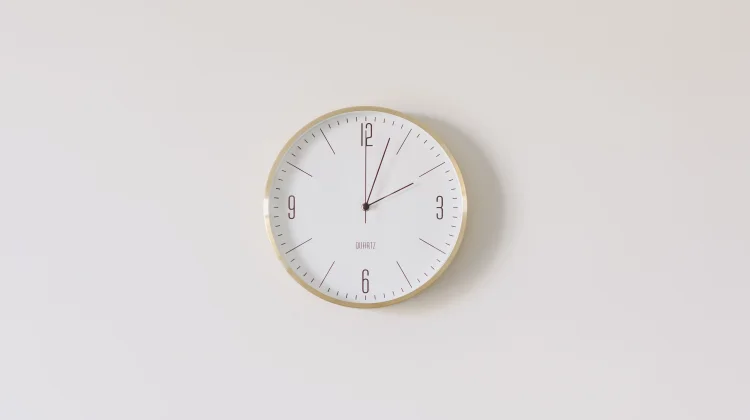 Mengapa Waktu Luang Justru Bikin Kita Merasa Bersalah?