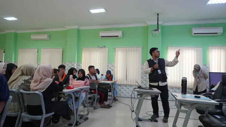 Eco Learning School Asah Public Speaking Siswa