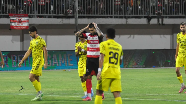 Madura United Tertinggal 0-1 Atas PSIM di Babak Pertama