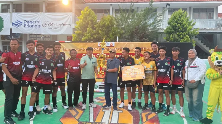 SMKN 1 Sumenep Kawinkan Gelar Juara Voli SMANSA Cup 2026 se-Madura