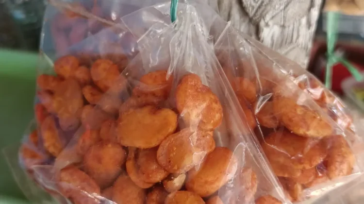 Kacang Koro Balado, Camilan Tradisional Bercita Rasa Pedas yang Tetap Digemari