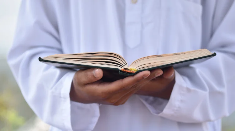 Mengenal Sejarah Asal-Usul Tulisan dalam Tradisi Keilmuan Islam